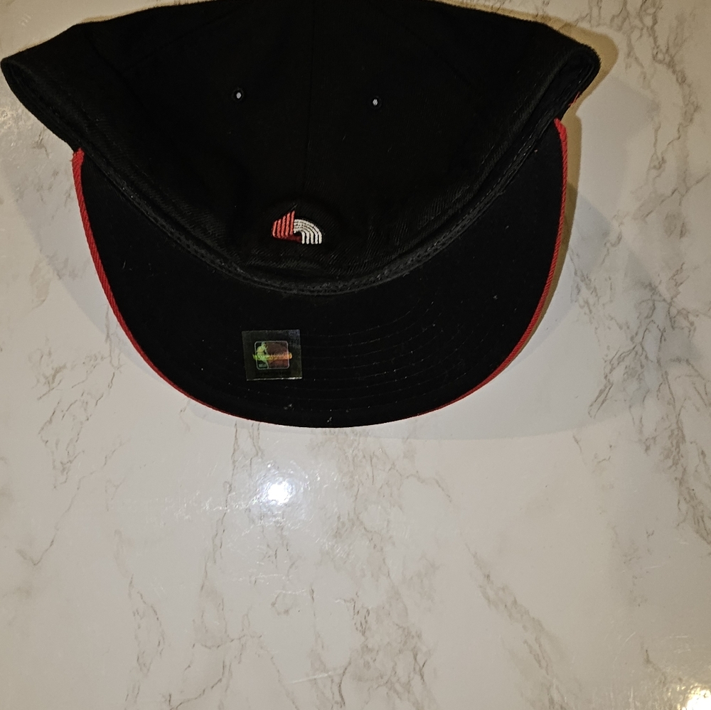 Portland Trailblazers NBA fitted hat 7 3/8 New Era - Picture 2 of 8